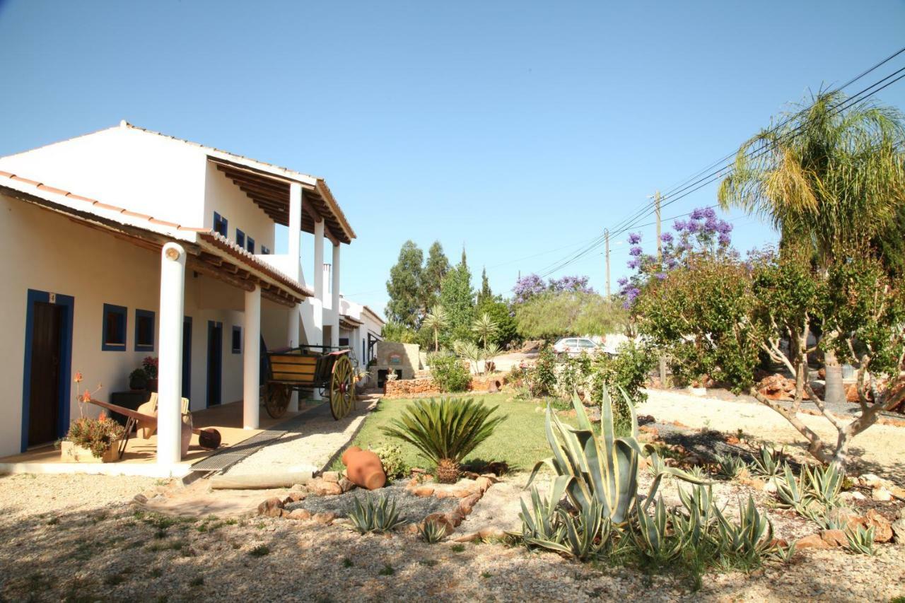 Casa de hóspedes Quinta Do Rio Country